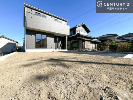 �� �z������ǍD�Ȃ���ł��I���ꂽ���ɂ͐�������n����J���I�Ȏ��Ԃ��y���߂܂��B
�K�[�f�j���O��ƒ�؉����y���߂܂��I