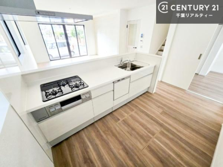 �L�b�`�� ���[�X�y�[�X���L�x�ŁA�����X�y�[�X���X�b�L���ƕЕt���Ђ�`�����p�ł��܂��I
���K�ɍ�Ƃ��ł��܂��I�����̗���������܂��I