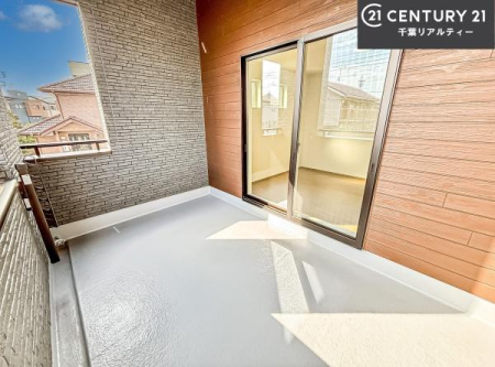 �o���R�j�[ �z������ǍD�ȃo���R�j�[�ł��I���ꂽ���ɂ͐�������n����J���I�Ȏ��Ԃ��y���߂܂��B
