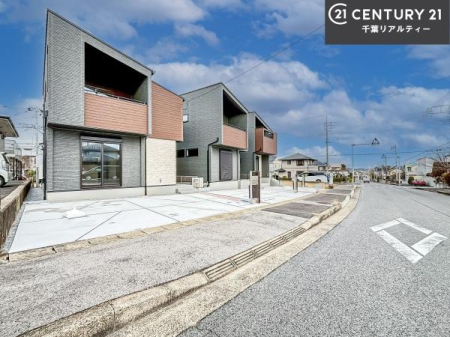 �O�ʓ��H�܂ތ��n�ʐ^ ���ӊ���A���q�l�̂���]�ɍ������������ꏏ�ɂ��ē���v���܂��B�Z��[���A�h�o�C�U�[�ɂ�邲���k������܂��B���Ђ͂��₢���킹�ɑ��Ή����܂��I���҂������܂���I