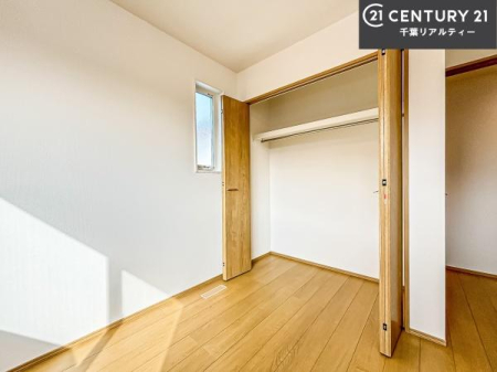 �Q�� ���[�͂̂���m���ł��B����������������L�X�Ǝg���ċC�������ǂ��ł��I
�L���C�Ȗ��邢�������ŉ߂����̂́A�X�ɂ̂�т�������ł��܂��ˁI