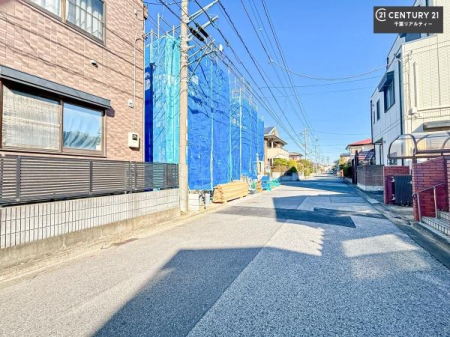 ���̑����n ���݌��z���B������͖��邭�J���I�ȃ��r���O��ŐV�ݔ��̃L�b�`���Ȃǉ��K�ȋ�Ԃ��L����܂��B�����������炱���g�V������炵�h�ւ̊��҂����܂�Z�܂��B�����������Ȃ����z���̗l�q���K���ł��B