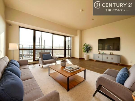 ���r���O �Ƌ��CG�p�[�X�ł��B��؂ȉƑ����W�܂邩�炱��LDK�ɂ͂�����肽���B
�q�����������C�ɏ΂��Ȃ��瑖�����Ă���p�����������u�L���Ƃɂ��ėǂ������v�Ǝv���u�Ԃł��B