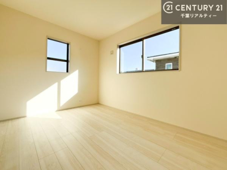 �q������ 2�ʍ̌����m�ۂ������邢�����́A���ʂ����ǂ��A���邭��ϋ��S�n�̗ǂ���ԂƂȂ��Ă���܂��B�����b�N�X���ĉ߂�����S�n�̗ǂ��������ł��I���̖ڊo�߂��X�b�L�����܂��ˁI