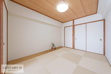 �a�� ���{�l�̐S������u�a�v�̋�ԁB�䑐�̍���Y����Ԃ͖����̂ЂƎ������o���Ă���܂��I�����b�N�X���ʂ�����̂ŉ��K�ɉ߂��������ł��B