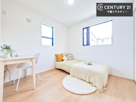 �m�� 2�ʍ̌����m�ۂ������邢�����́A���ʂ����ǂ��A���邭��ϋ��S�n�̗ǂ���ԂƂȂ��Ă���܂��B�����b�N�X���ĉ߂�����S�n�̗ǂ��������ł��I���̖ڊo�߂��X�b�L�����܂��ˁI