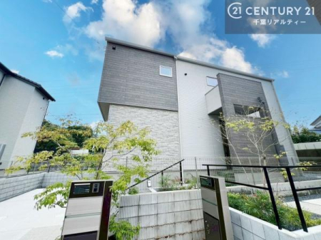 ���̑����n �����T���̂������E���v�]�E������ȂǁA���Ȃ�ƕ��ЃX�^�b�t�܂ł��\���t�����������I�s���Y�Ɋւ��邱�ƂȂ�A�ǂ̂悤�Ȃ��Ƃł����S���ӑΉ������Ē����܂��B