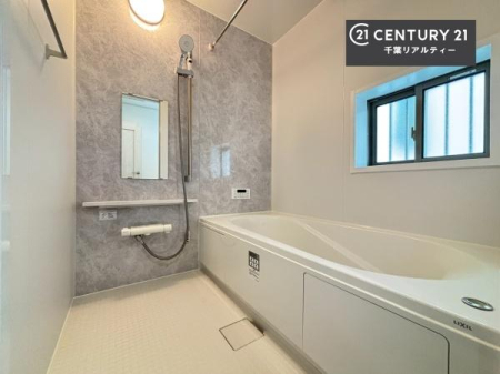 ���� 1���̔�����������Ɩ����Ă���闁���ł��B
�������̑f�G�ȃ����N�[�[�V�����ꏊ�ł��ˁB