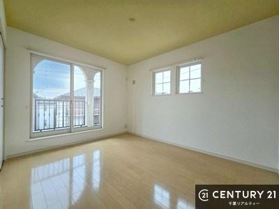 �Q�� �o���R�j�[�ɖʂ��Ă���m���ł��B���邭�����肪����A���C����������ł��܂��I���N���āA�O�ɏo�Ĕw�L�т����[�ċz�����ǂ������}������邱�Ƃ��o�������ł��ˁI