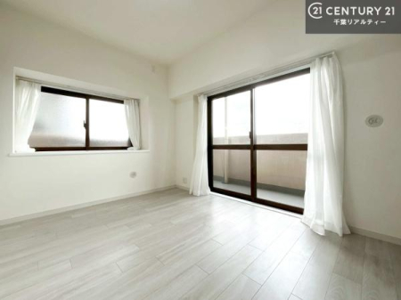 �m�� 2�ʍ̌����m�ۂ������邢�����́A���ʂ����ǂ��A���邭��ϋ��S�n�̗ǂ���ԂƂȂ��Ă���܂��B�����b�N�X���ĉ߂�����S�n�̗ǂ��������ł��I���̖ڊo�߂��X�b�L�����܂��ˁI