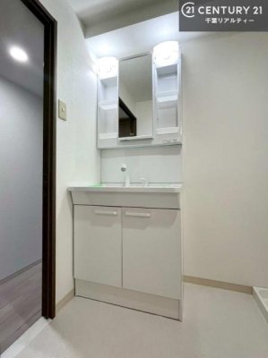 ���ʑ�E���ʏ� �g�Ȃ�𐮂�����ʏ��́A���������厖�ł��I������̐������̂��镵�͋C�����o�I�C�����悭���g�����������܂��B