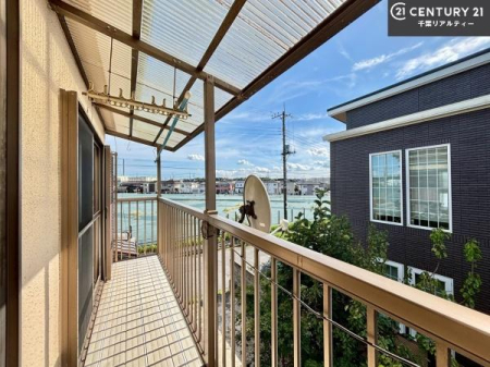 �o���R�j�[ �z������ǍD�ȃo���R�j�[�ł��I���ꂽ���ɂ͐�������n����J���I�Ȏ��Ԃ��y���߂܂��B