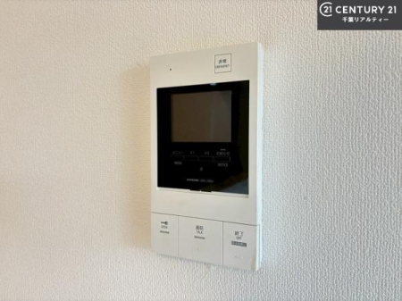 ���̑����� TV���j�^�[�t���C���^�[�z���ł��q�l�̂�����Ԓ��Ȃǂ����S�ł��ˁB
