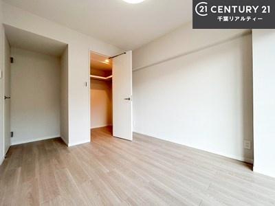 �m�� ���[�X�y�[�X�����Ă��܂��I�������X�b�L�����ڂ��鎖���ł��܂��ˁB
�Ƌ��I�΂Ȃ��V���v���ȃf�U�C���ׁ̈A�Ƌ��I�΂����C�ɓ���̋�ԍ�肪�ł������ł��ˁB