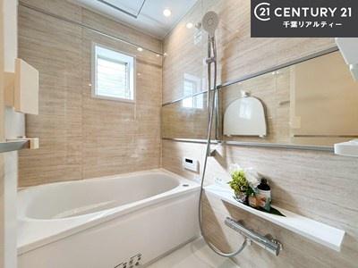 ���� 1���̔�����������Ɩ����Ă���闁���ł��B
�������̑f�G�ȃ����N�[�[�V�����ꏊ�ł��ˁB