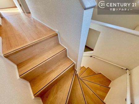 ���̑����� �K�i�͖��邭�萠������Ă��܂��B���q�l�₲�N�z�̕������S���Ă����p�����܂��ˁB