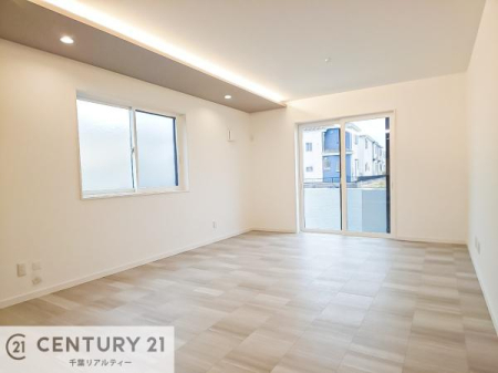 �m�� 2�ʍ̌����m�ۂ������邢�����́A���ʂ����ǂ��A���邭��ϋ��S�n�̗ǂ���ԂƂȂ��Ă���܂��B�����b�N�X���ĉ߂�����S�n�̗ǂ��������ł��I���̖ڊo�߂��X�b�L�����܂��ˁI