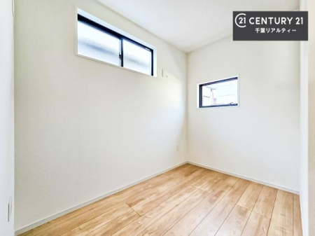 �m�� 2�ʍ̌����m�ۂ������邢�����́A���ʂ����ǂ��A���邭��ϋ��S�n�̗ǂ���ԂƂȂ��Ă���܂��B�����b�N�X���ĉ߂�����S�n�̗ǂ��������ł��I���̖ڊo�߂��X�b�L�����܂��ˁI