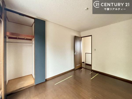 �q������ �V���v���Ƀf�U�C������Ă��邽�߁A�Ƌ��I�т܂���I
���C�ɓ���̉Ƌ��u���Ă��낰���Ԃ���邱�Ƃ��ł��܂��B