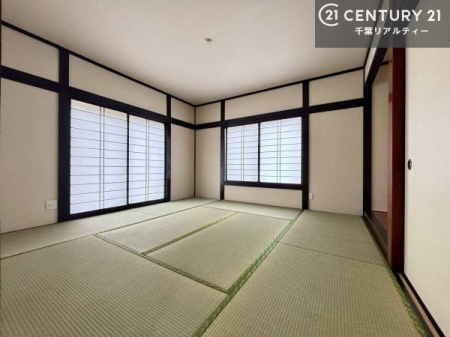 �a�� ��̍��肪�S�n�悭�A�q�Ԃ₨�q���܂̗V�я�A���Q�X�y�[�X�ȂǑ��ړI�ɂ��g�����������܂��B
