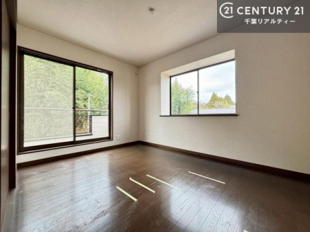 �m�� 2�ʍ̌����m�ۂ������邢�����́A���ʂ����ǂ��A���邭��ϋ��S�n�̗ǂ���ԂƂȂ��Ă���܂��B�����b�N�X���ĉ߂�����S�n�̗ǂ��������ł��I���̖ڊo�߂��X�b�L�����܂��ˁI