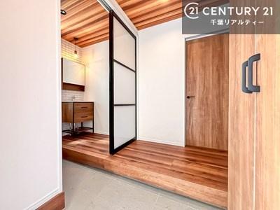 ���� ���ċA���Ă��Ă��A�������܁I�����������Ȃ�A�D�����}������Ă�����ԂɂȂ��Ă��܂��B
���邭��������錺�ւł��I