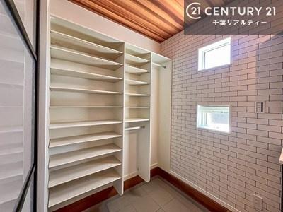 ���̑����� �u���̕����C�ɂȂ�I�v�u�������Ăǂ�ȏ��H�v�u�����Əڂ����m�肽���I�v�Ǝv������A���C�y�ɂ����k���������B�S���X�^�b�t�����J�ɂ������������܂��B