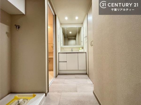 ���ʑ�E���ʏ� ���[�����Ղ�̐��ʎ��I���p�i�̃X�g�b�N��o�X�^�I�����X�b�L���Ǝ��[�ł��Ď��o���₷���I����肪�X�b�L���Еt���ċC�����̗ǂ���ԁI