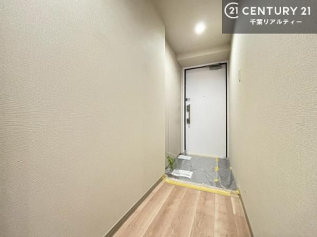 ���� �V���[�Y�{�b�N�X�t���Ȃ̂ŁA���ւ��Еt�����|�������₷���ł��I
�X�b�L���������ւŌ˂��J�����u�ԁA�������̂���S�n������Ԃ��o�}���Ă���܂��B