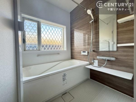 ���� �����ɑ����t���Ă���̂ŁA���C���ł��܂��ˁI���R�����ŃJ�r�␅�C�΍�Ō��M��팸�I�������y�X�I�����L�΂��闁���͂P���̔�ꂪ��������̋�ԁI