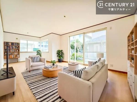 ���r���O �Ƌ��CG�p�[�X�ł��B�S�n�ǂ����r���O�͉Ƒ������R�ƏW�܂�܂��B�Ƒ��c�R�̎��Ԃ����������ł��B���Ƒ��ƁA����w�[���������Ԃ��߂��������ł��ˁB