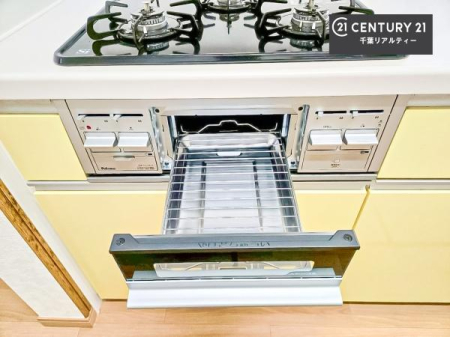 �L�b�`�� �����g���L�b�`�����Y��Ő����Ȃ炨���������̂��y�����Ȃ�܂���ˁB�@�\���ƃf�U�C���������˔������������L�b�`��