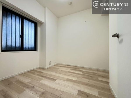 �q������ �V���v���Ƀf�U�C������Ă��邽�߁A�Ƌ��I�т܂���I
���C�ɓ���̉Ƌ��u���Ă��낰���Ԃ���邱�Ƃ��ł��܂��B