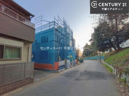 �O�ʓ��H�܂ތ��n�ʐ^ �O�ʓ��H��5.47���I�z����ǍD�ȗ��n�ł��B
�Ԍɓ��ꂪ���ȕ������S�ł��ˁB