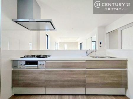 �L�b�`�� ���[�X�y�[�X���L�x�ŁA�����X�y�[�X���X�b�L���ƕЕt���Ђ�`�����p�ł��܂��I
���K�ɍ�Ƃ��ł��܂��I�����̗���������܂��I