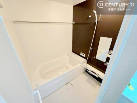 ���� 1���̔�����������Ɩ����Ă���闁���ł��B
�������̑f�G�ȃ����N�[�[�V�����ꏊ�ł��I