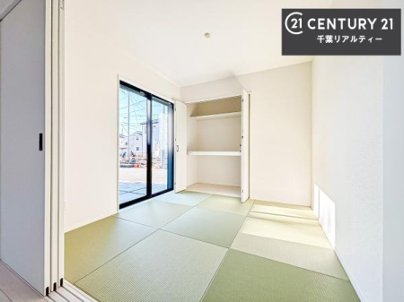 �a�� ���{�l�̐S������u�a�v�̋�ԁB�䑐�̍���Y����Ԃ͖����̂ЂƎ������o���Ă���܂��I�����b�N�X���ʂ�����̂ŉ��K�ɉ߂��������ł��B