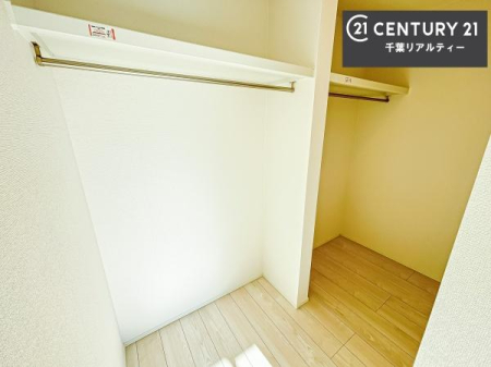 ���[ �E�H�[�N�C���N���[�[�b�g�t���ł��B��������̂��m���Ȃǂ����[���Ă��������ł��ˁI���ɂ���@�������ȂǋG�ߕ��̑傫�ȉƓd�����[�ł��܂��B