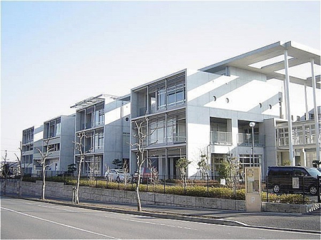 ���ӊ� �y���w�Z�z��t�s������ݖ�쏬�w�Z�F701m