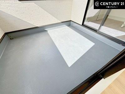 �o���R�j�[ ���[�t�o���R�j�[�I�������t���Ă���̂ŁA�}�ɉJ���~���Ă��G��ɂ������S�I�������������J�b�g���Ă����̂ŁA���V�C�̗ǂ����́A���O�֏o�Đ[�ċz����̂��悳�����ł��I