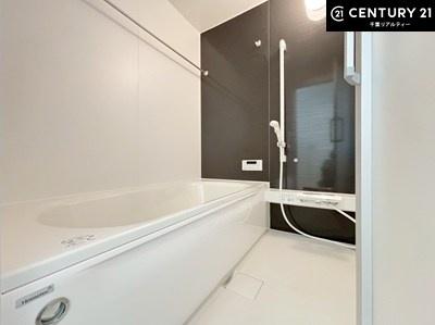 ���� �������������l�̕��͋C�̃o�X���[���́A�����o�Ă��ăo�X�^�C�����[���I
���d���撣���Ă��邲�J���ɂ��D�݂̓����̓����܂����āA�y����ł݂Ă͂������ł��傤���H