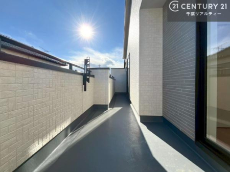 �o���R�j�[ �z������ǍD�ȃo���R�j�[�ł��I���ꂽ���ɂ͐�������n����J���I�Ȏ��Ԃ��y���߂܂��B