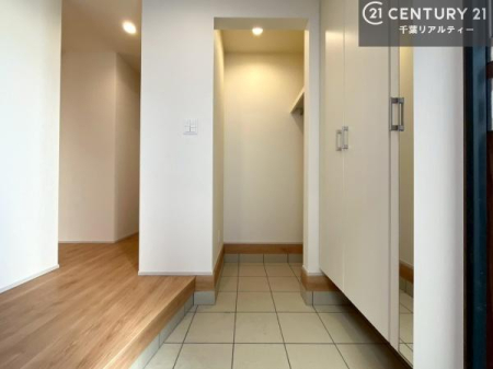 ���� ���ċA���Ă��Ă��A�������܁I�����������Ȃ�A�D�����}������Ă�����ԂɂȂ��Ă��܂��B
���邭��������錺�ւł��I