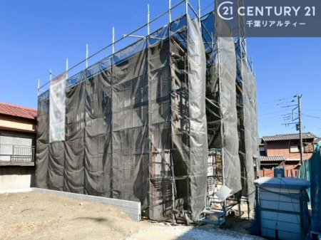 ���̑����n ���݌��z���B������͖��邭�J���I�ȃ��r���O��ŐV�ݔ��̃L�b�`���Ȃǉ��K�ȋ�Ԃ��L����܂��B�����������炱���g�V������炵�h�ւ̊��҂����܂�Z�܂��B�����������Ȃ����z���̗l�q���K���ł��B