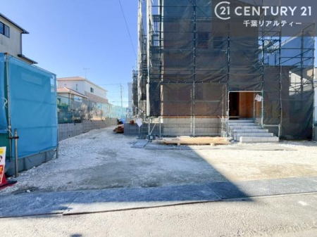 ���ԏ� ���ԃX�y�[�X��2�䕪����܂��I�Z�J���h�J�[�͂������A�o�C�N�⎩�]�ԂȂǂ��u���ꏊ�ɍ���܂���B