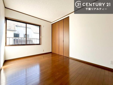 �m�� �V���v���Ƀf�U�C������Ă��邽�߁A�Ƌ��I�т܂���I
���C�ɓ���̉Ƌ��u���Ă��낰���Ԃ���邱�Ƃ��ł��܂��B