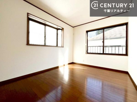 �q������ 2�ʍ̌����m�ۂ������邢�����́A���ʂ����ǂ��A���邭��ϋ��S�n�̗ǂ���ԂƂȂ��Ă���܂��B�����b�N�X���ĉ߂�����S�n�̗ǂ��������ł��I���̖ڊo�߂��X�b�L�����܂��ˁI