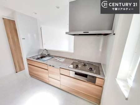 �L�b�`�� ���[�X�y�[�X���L�x�ŁA�����X�y�[�X���X�b�L���ƕЕt���Ђ�`�����p�ł��܂��I
���K�ɍ�Ƃ��ł��܂��I�����̗���������܂��I