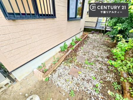 �� �z������ǍD�Ȃ���ł��I���ꂽ���ɂ͐�������n����J���I�Ȏ��Ԃ��y���߂܂��B
�K�[�f�j���O��ƒ�؉����y���߂܂��I