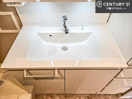 ���ʑ�E���ʏ� �[�����ʑ�{�E���́A�������˂ɂ����̂ł�����ꂪ�y�X�I���������ۂĂ܂��I
�L���C�Ȑ��ʏ��Ŏ��������̃��`�x�[�V�������オ��܂��ˁI